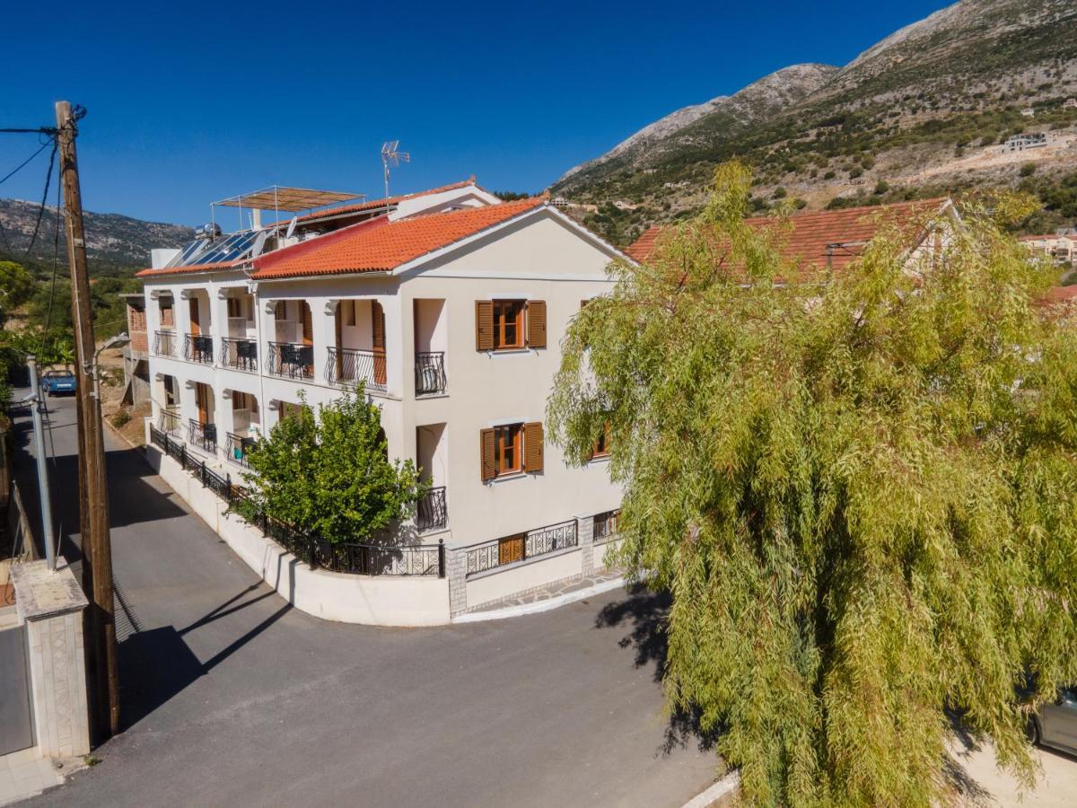 Alexatos Studios & Apartments Agia Efimia Dış mekan fotoğraf