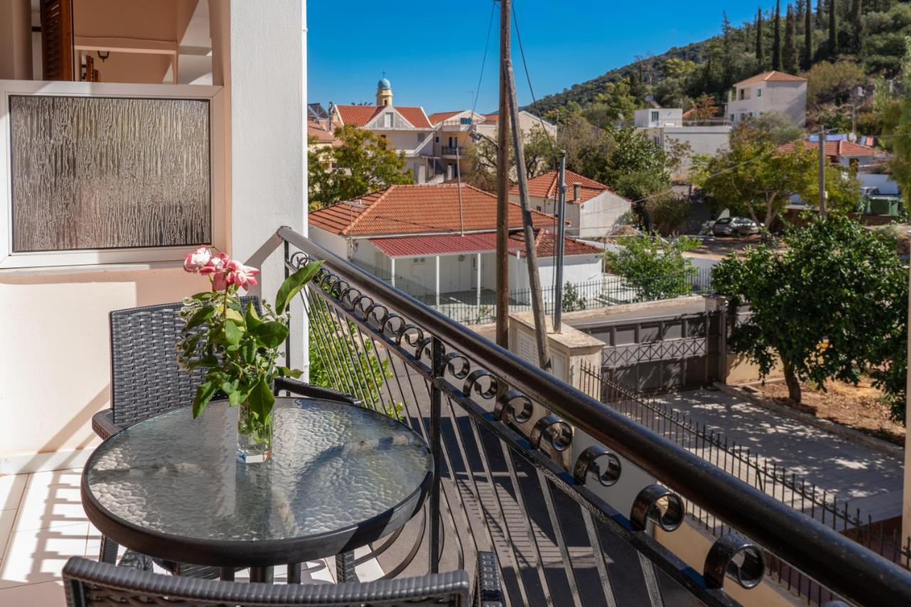 Alexatos Studios & Apartments Agia Efimia Dış mekan fotoğraf