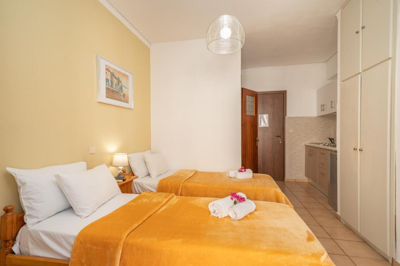 Alexatos Studios & Apartments Agia Efimia Dış mekan fotoğraf
