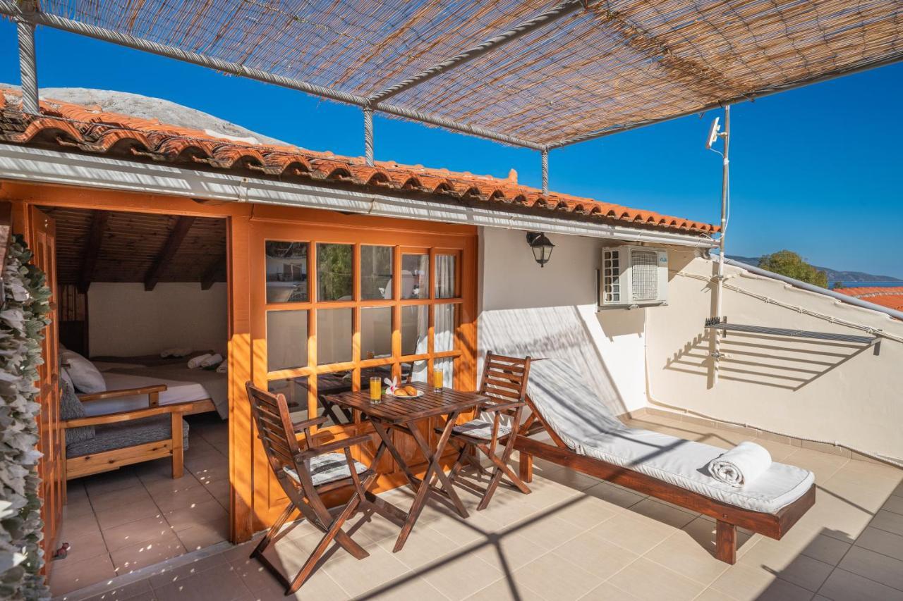 Alexatos Studios & Apartments Agia Efimia Dış mekan fotoğraf