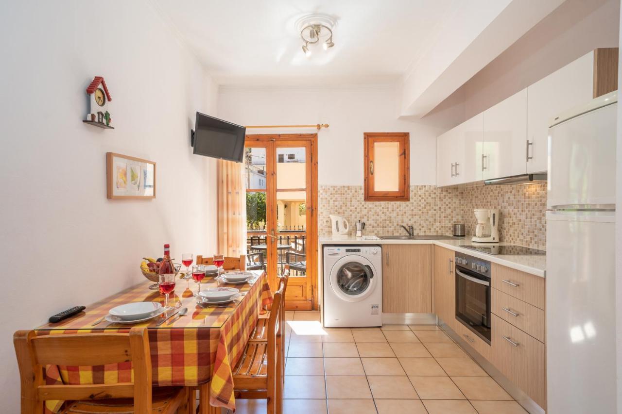 Alexatos Studios & Apartments Agia Efimia Dış mekan fotoğraf