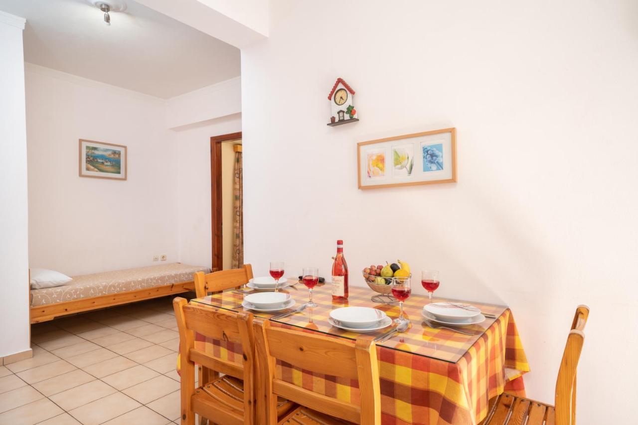 Alexatos Studios & Apartments Agia Efimia Dış mekan fotoğraf