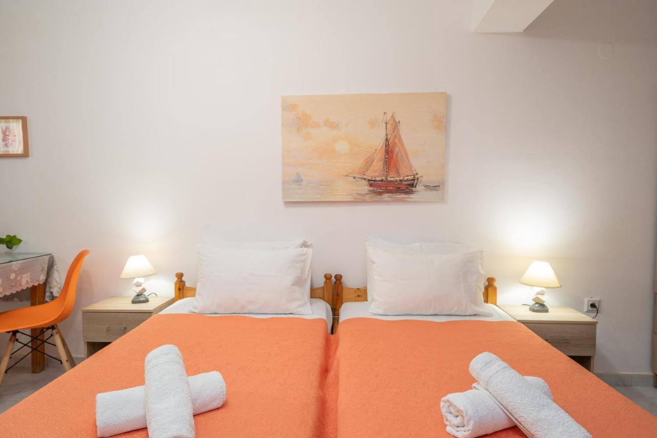 Alexatos Studios & Apartments Agia Efimia Dış mekan fotoğraf